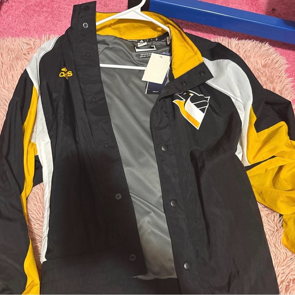 NHL Black, Yellow, and White Windbreaker